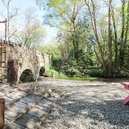 Дом отдыха Yew Tree House Marley Bridge