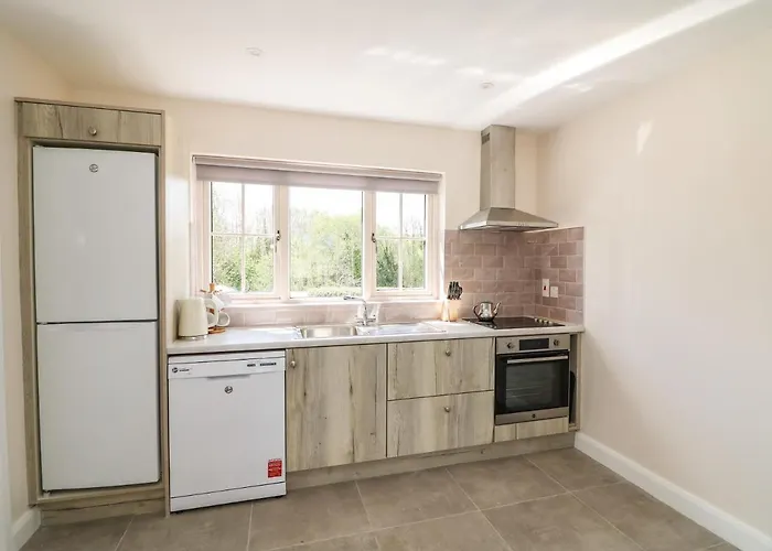 Yew Tree House * Marley Bridge